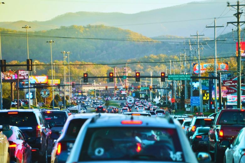 7 Tips to Avoid Traffic in Pigeon Forge